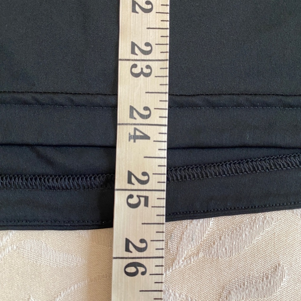 Adidas Black Short Sleeve Active Shirt, Women’s Size M - Picture 5 of 5